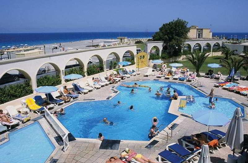 Cactus Hotel 4*