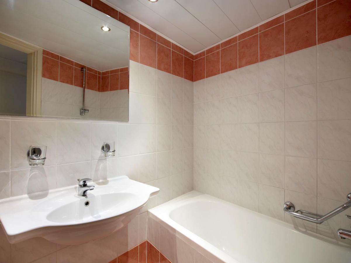 Cactus Hotel 4*