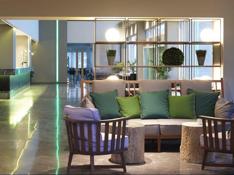 Cactus Hotel 4*